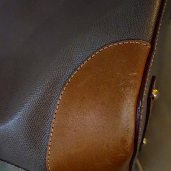 Dooney & Bourke Shoulder Bag - Picture 5 of 9